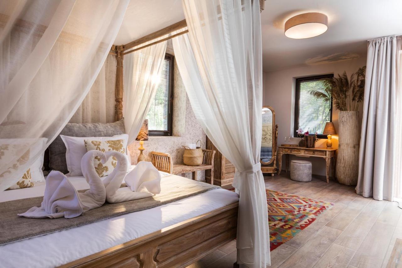 Boutique Hotel Horizont Varna Bagian luar foto
