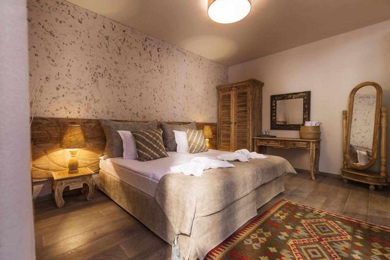 Boutique Hotel Horizont Varna Bagian luar foto